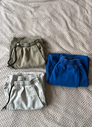 Lots de pantalon Shein taille M, marque: Shein, état: Très bon état, taille: M, 14,90 €, 16,35 € Protection acheteurs incluse