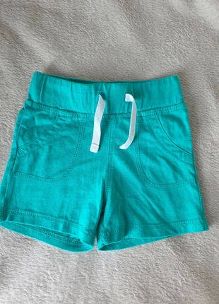 Grüne Short | junge 68, marke: Baby Club, zustand: Sehr gut, größe: 6-9 Monate / 68, 2,00 €, 2,80 € inklusive Vinted-Käuferschutz