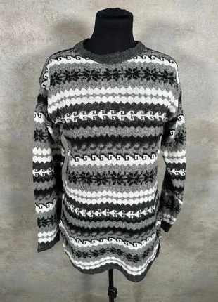Pull Hiver Ethnic Vintage 80s 90s y2k Vintage gris noir blanc tricot épais taille M, marque: Vintage Dressing, état: Très bon état, taille: M / 38 / 10, 24,00 €, 25,90 € Protection acheteurs (Pro) incluse