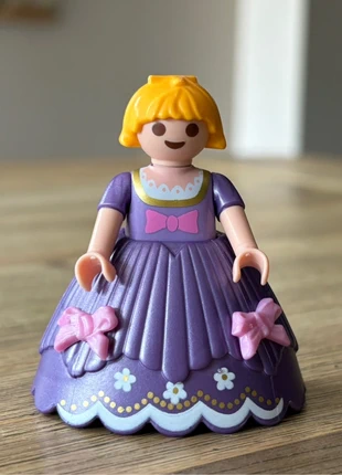 Figurine Playmobil fillette princesse blonde avec jupe, brand: Playmobil, condition: Very good, size: One size, €3.00, €3.85 includes Buyer Protection