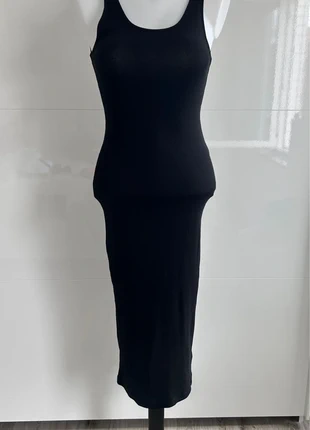 Robe longue noire H&M en jersey côtelé – Neuve, marque: H&M, état: Neuf avec étiquette, taille: S / 36 / 8, 13,00 €, 14,35 € Protection acheteurs incluse