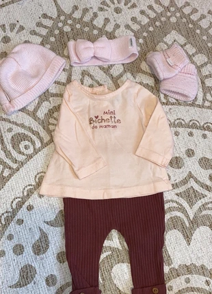 Ensembles de 5 pièces naissance , marque: P'tit Bisou, état: Très bon état, taille: Jusqu'à 1 mois / 50 cm, 3,00 €, 3,85 € Protection acheteurs incluse
