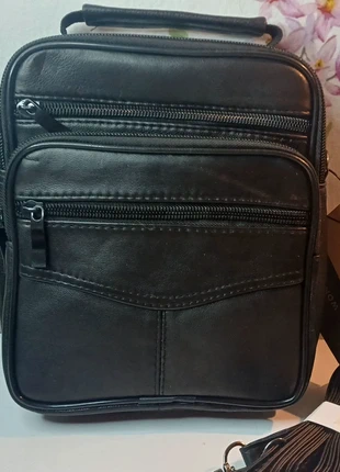 Leather Crossbody Bag / Sac Bandoulière en Cuir / Leren Schoudertas, marque: Leather, état: Neuf sans étiquette, 16,00 €, 17,50 € Protection acheteurs incluse