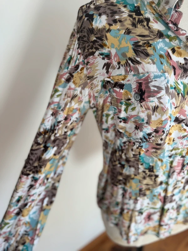 Belle chemise fluide en viscose neuve 42 XL - photo numéro 3