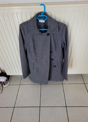 Manteau femme, marke: Camaïeu, zustand: Zufriedenstellend, größe: XL / 42 / 14, 5,00 €, 5,95 € inklusive Vinted-Käuferschutz