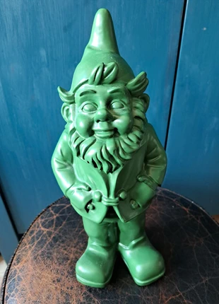 Groene kabouter Stoolz, merk: zie foto, staat: Heel goed, € 25,00, € 26,95 inclusief Kopersbescherming