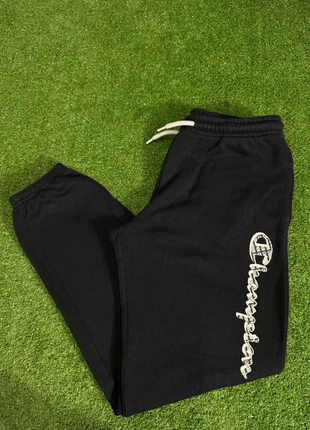 Pantalone Tuta Champion Bambino 11/12 Anni 77% Cotone Comfort e Stile, marque: Champion, état: Très bon état, taille: 12 ans / 152 cm, 9,90 €, 11,10 € Protection acheteurs incluse