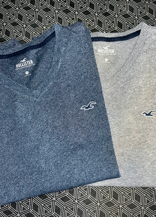 2 t-shirt Hollister bleu & gris - Col V, marque: Hollister, état: Très bon état, taille: XS / 34 / 6, 9,50 €, 10,68 € Protection acheteurs incluse