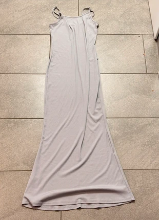 Fliederfarbenes Maxi-Kleid – Leicht & Elegant 🌸, marke: Elegant, zustand: Sehr gut, größe: M / 38 / 10, 15,00 €, 16,45 € inklusive Vinted-Käuferschutz