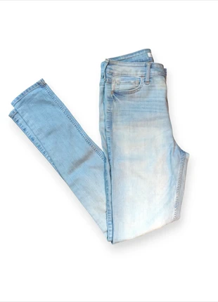 Jean Skinny Taille Haute "Hollister", brand: Hollister, condition: Very good, size: S / 36 / 8, €3.00, €3.85 includes Buyer Protection
