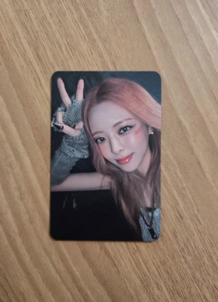 wts - itzy yuna - girls will be girls music plant pob pc, condizioni: Nuovo senza cartellino, €8.00, €9.10 include la Protezione acquisti