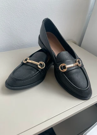 Mocassins à talons avec détails dorés – Taille 37 – ASOS – Très bon état, brand: ASOS, condition: Very good, size: 37, €20.00, €21.70 includes Buyer Protection