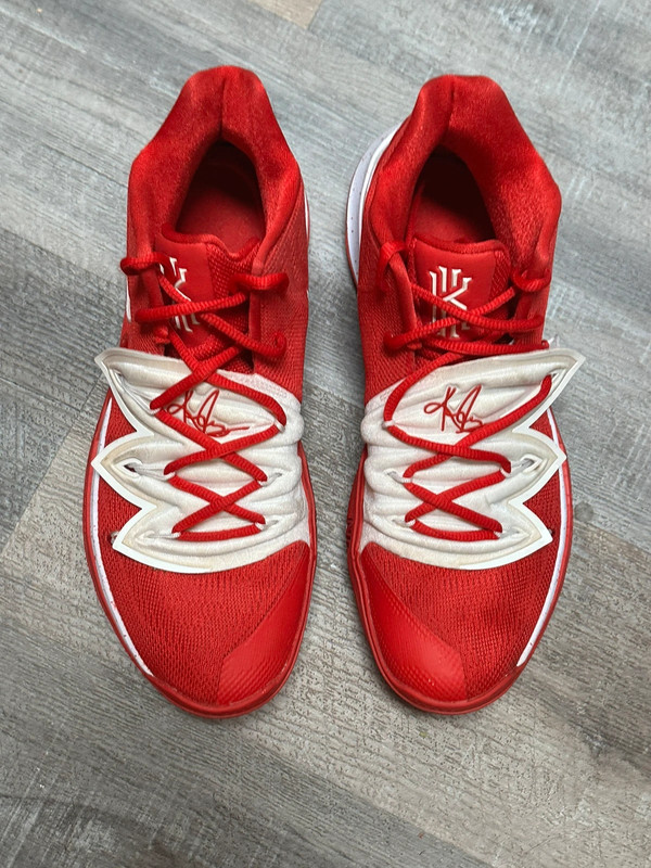 Red and white kyrie 5 sales