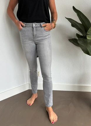 Spijkerbroek, merk: dnn pure, staat: Heel goed, maat: S / 36 / 8, € 5,00, € 5,95 inclusief Kopersbescherming