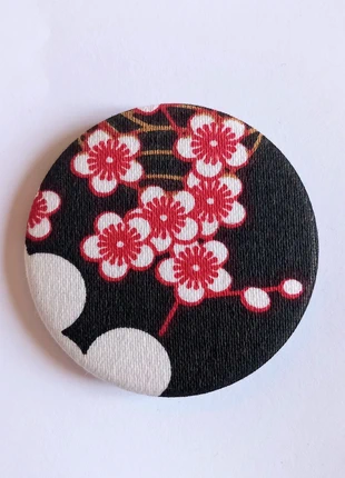 Broche tissu fleurs japonaises, merk: Creatrice, staat: Nieuw met prijskaartje, € 4,50, € 5,43 inclusief Kopersbescherming