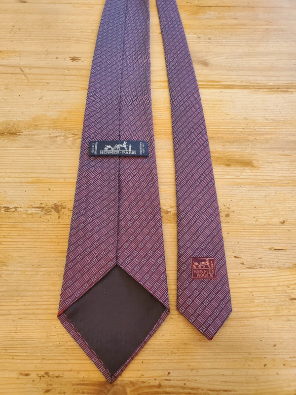 Cravate Façonnée H