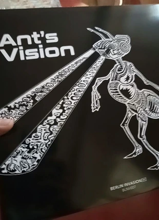 Bangbass / Midirama + more - Ant's Vision - Berlin Invasion 07 12"Vinyl Techno Germany 2023, condizioni: Nuovo senza cartellino, €14.99, €16.44 include la Protezione acquisti Pro