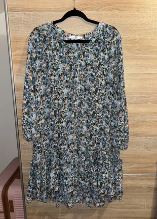 Robe à fleurs., marque: Last Queen, état: Très bon état, taille: L / 40 / 12, 6,00 €, 7,00 € Protection acheteurs incluse