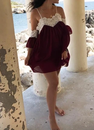 Mini Kleid Bordeaux Rot Off Shoulder Spitze Italy, marque: italy, état: Très bon état, taille: S / 36 / 8, 6,00 €, 7,00 € Protection acheteurs incluse