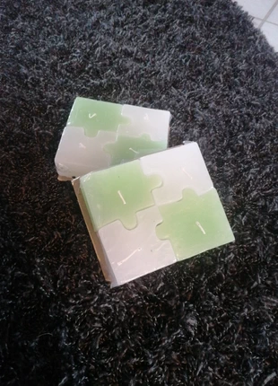 2x4 Kerzen Puzzledesign grün weiß neu , merk: NoName, staat: Nieuw met prijskaartje, € 4,50, € 5,43 inclusief Kopersbescherming