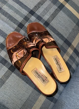 Dammenschuhe, merk: Valleverde, staat: Heel goed, maat: 36, € 4,00, € 4,90 inclusief Kopersbescherming