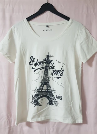 T-Shirt mit Eiffelturm, marque: gaius, état: Très bon état, taille: S / 36 / 8, 5,00 €, 5,95 € Protection acheteurs incluse