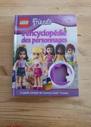 Friends l'encyclopédie des personnages, condition: Good, €2.00, €2.80 includes Buyer Protection