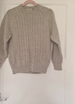Gray jumper , brand: Jumper, condition: Very good, size: M / 10, £3.50, £4.38 includes Buyer Protection