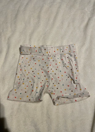 Kort broekje, marque: Zeeman, état: Très bon état, taille: 18-24 mois / 86 cm, 1,25 €, 2,01 € Protection acheteurs incluse