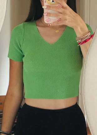 Top vert, marke: Boutique indépendante, zustand: Sehr gut, größe: S / 36 / 8, 10,00 €, 11,20 € inklusive Vinted-Käuferschutz