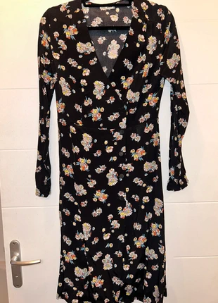 Robe midi porte feuille, marque: Pimkie, état: Très bon état, taille: M / 38 / 10, 5,00 €, 5,95 € Protection acheteurs incluse