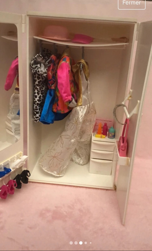 Armoire pour Barbie Vinted