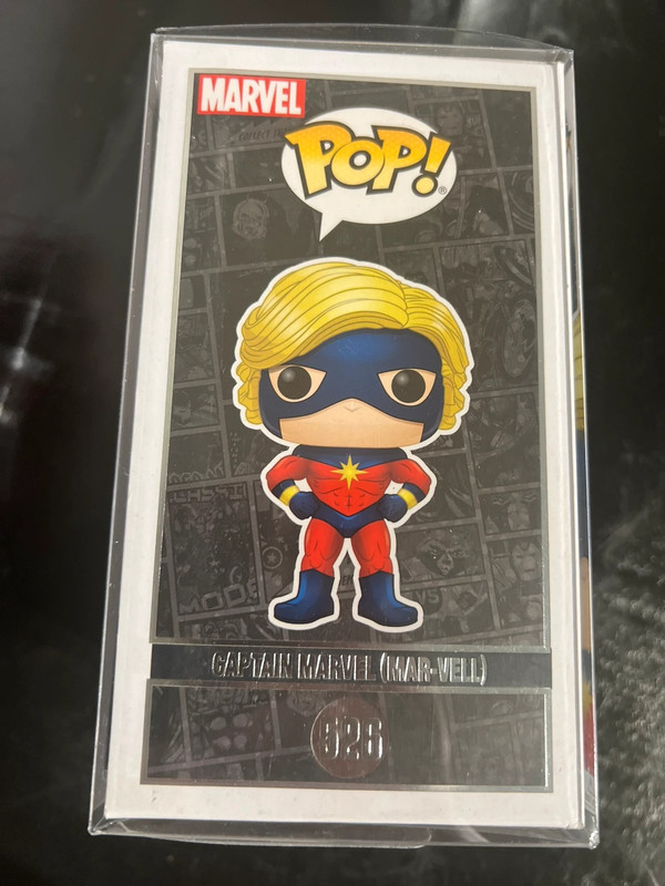 Funko pop. Captain Marvel 526 4