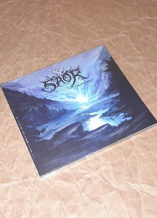 Saor - Guardians CD digipak, condizioni: Nuovo con cartellino, €10.00, €11.20 include la Protezione acquisti