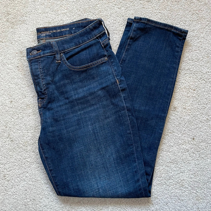Size 10 Chico's So Slimming Girlfriend Slim Leg Ankle Jeans