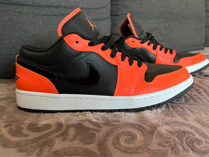Nike turf orange sales