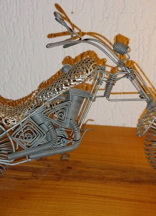 Decoratief draadmodel – Harley Davidson motorfiets, merk: zgn harley davidson, staat: Heel goed, € 22,50, € 24,33 inclusief Kopersbescherming