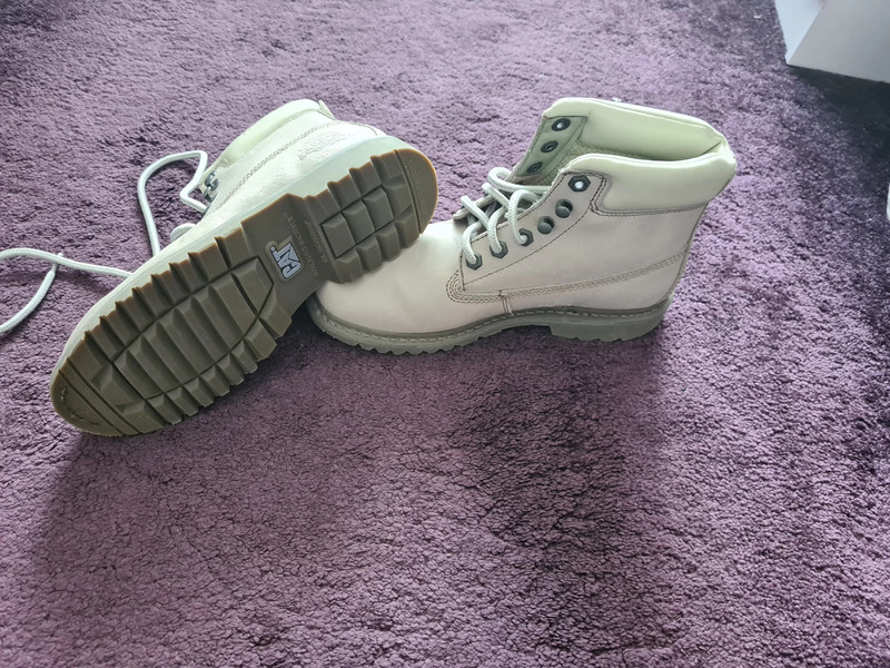 Caterpillar boots shop size 5