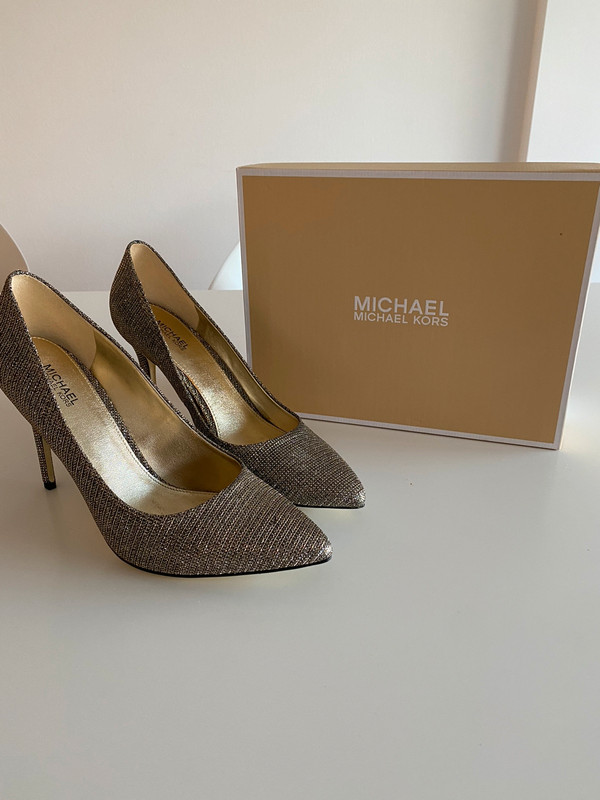 Michael kors high 2025 heels gold