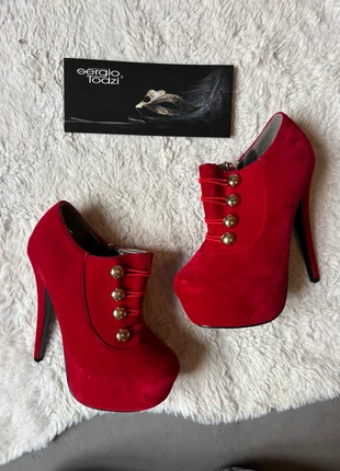 Magnifique escarpins talons femme neuf avec étiquette taille 37, brand: Boutique Italiana, condition: New with tags, size: 37, €8.00, €9.10 includes Buyer Protection Pro