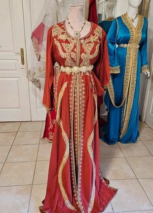 Caftan marocain d'occasion, condition: Very good, size: One size, €85.00, €89.95 includes Buyer Protection Pro