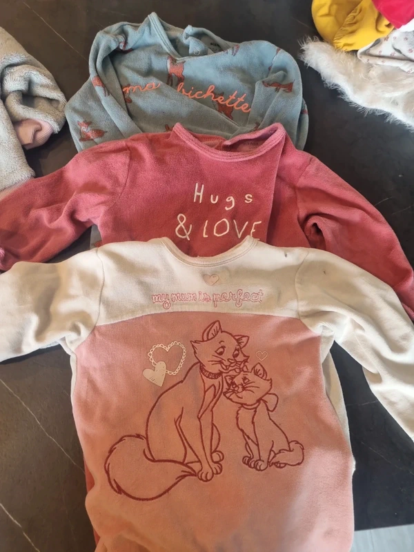 Lot de 5 pyjamas 24 mois - photo numéro 4