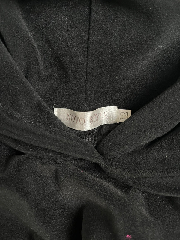 Sweat à capuche , velours noir à sequin - photo numéro 2