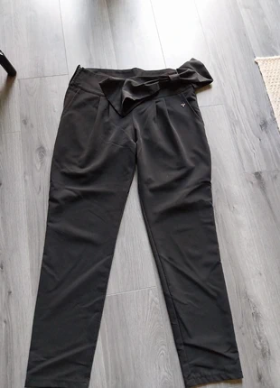Pantalon, merk: La Mode Est À Vous, staat: Heel goed, maat: S / 36 / 8, € 5,00, € 5,95 inclusief Kopersbescherming