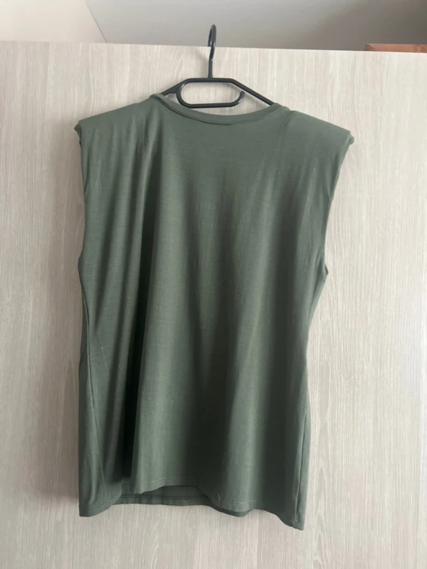 T shirt à épaulette taille unique - photo numéro 2