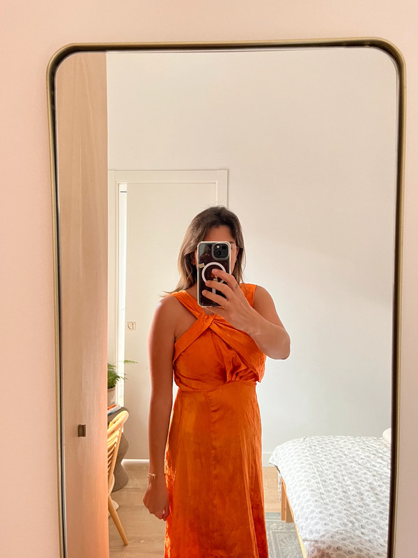 Robe orange 1