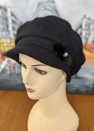 Casquette douce et chaude fourrée à l’intérieur avec strass, merk: Angora, staat: Heel goed, maat: Universele maat, € 17,00, € 18,55 inclusief Kopersbescherming Pro