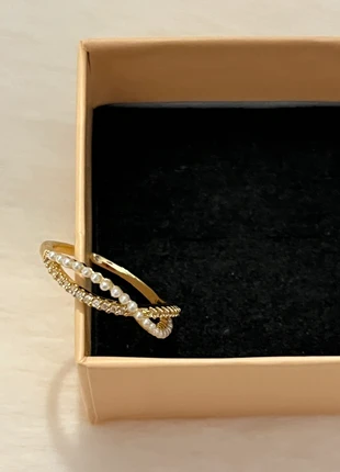 🍎 Very cute, fancy, shining, unique & chic adjustable golden ring, marke: Vintage Dressing, zustand: Sehr gut, größe: Größenverstellbar, 10,00 €, 11,20 € inklusive Vinted-Käuferschutz