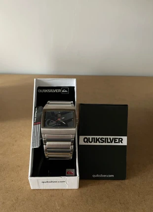 Montre Quiksilver, marca: Quiksilver, estado: Nuevo sin etiquetas, tamaño: Talla única, 60,00 €, 63,70 € Protección al comprador incluida