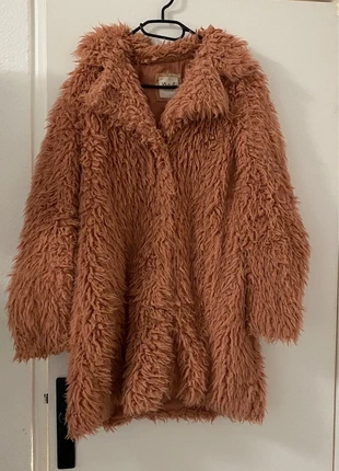 Manteau en fourrure , marque: M&S Mode, état: Satisfaisant, taille: XL / 42 / 14, 10,00 €, 11,20 € Protection acheteurs incluse